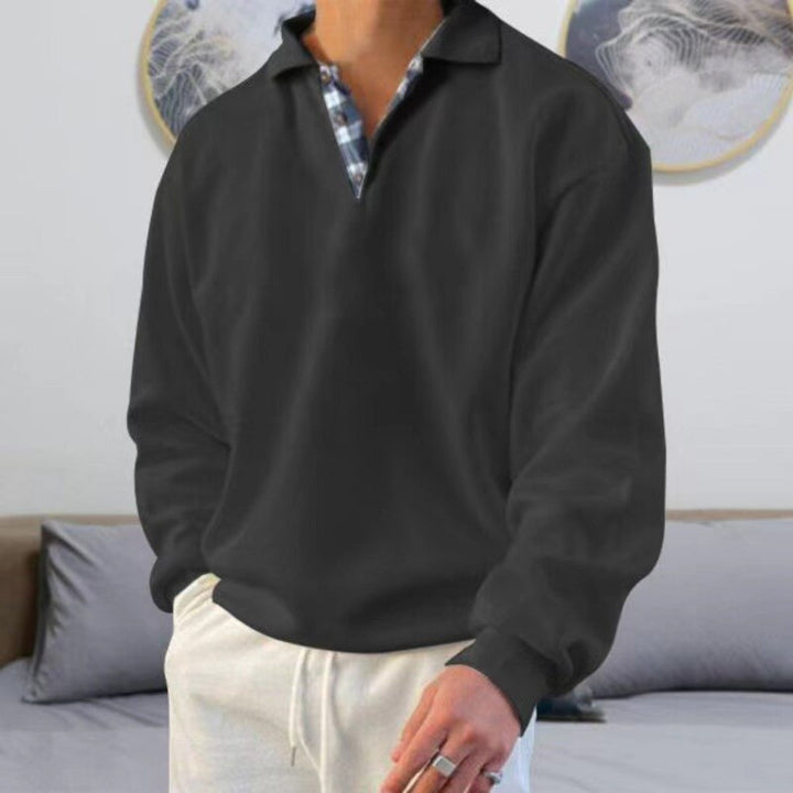 Men's fashion casual sweater, great for everyday style. Solid color, relaxed fit, perfect for autumn.