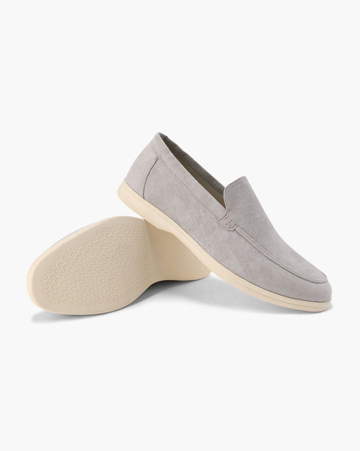 Men's casual slip-on driving loafers, providing comfort & effortless style for daily errands.