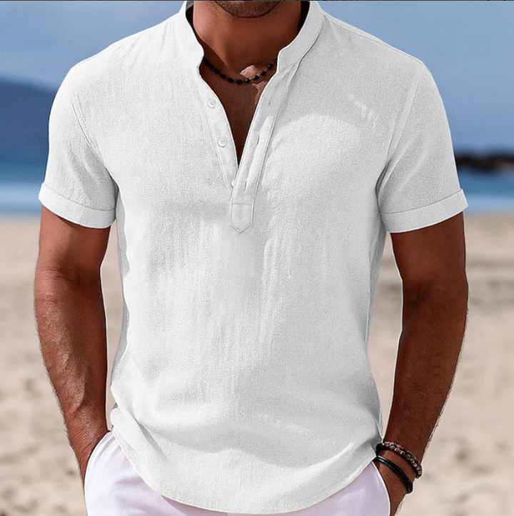 Men's comfortable relaxed fit short sleeve button-up shirt, essential casual wear for summer fashion.