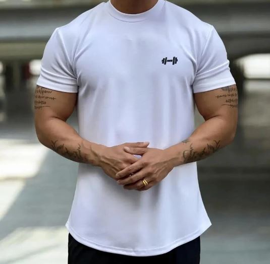 Breathable men's summer t-shirt, ideal for daily fashion & ultimate comfort in warm weather.