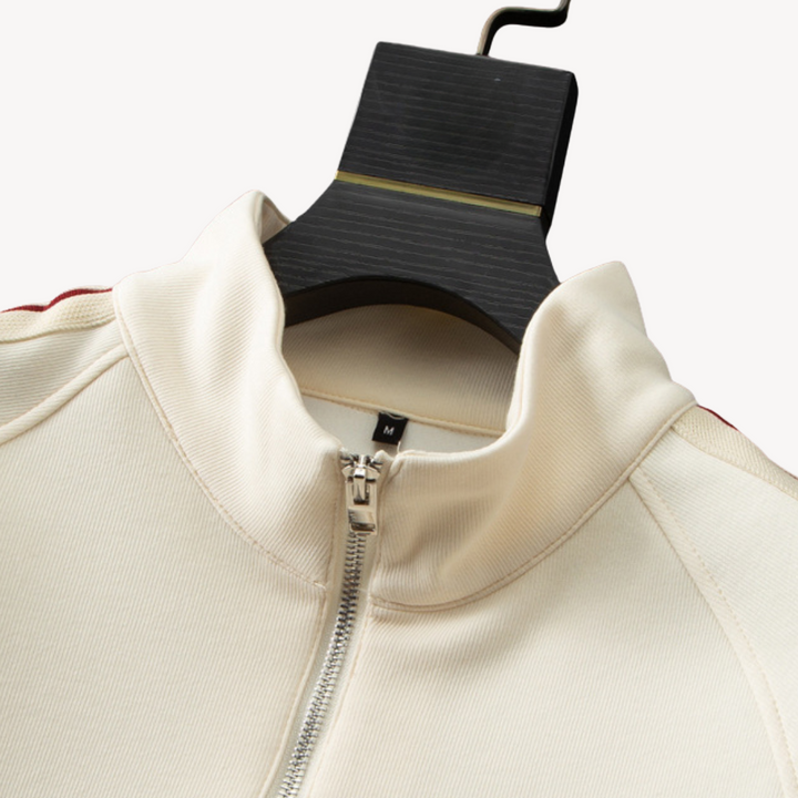 Men's zip-up hoodie & joggers set, ideal for sportswear, comfort, and style.