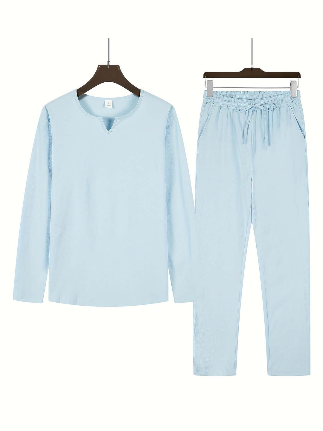 Stylish & comfortable men's casual two-piece outfit. Perfect loungewear set for autumn.