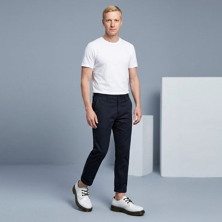 Men's sophisticated Oxford lace-up dress shoes, perfect for weddings, galas, and professional business settings.