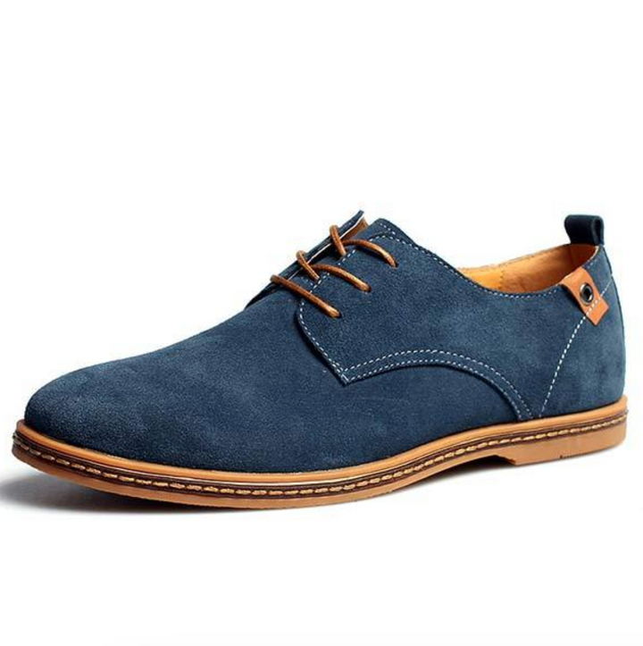 Men's classic black Oxford dress shoes with lace-up design, perfect for formal occasions & business attire.