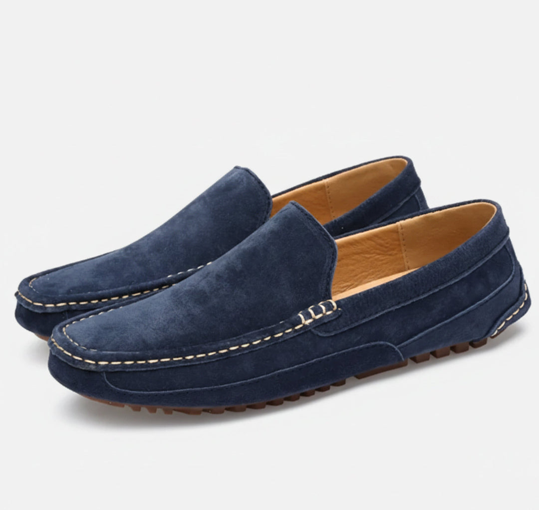 Modern classic men's slip-on shoes with a flexible sole, delivering comfort and effortless casual style.