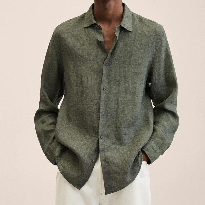 Versatile men's classic button down long sleeve shirt, an everyday top suitable for summer fashion.