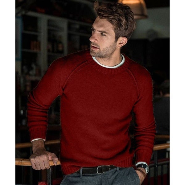 Everyday men's knit sweater, classic crew neck, comfortable fabric for versatile styling.