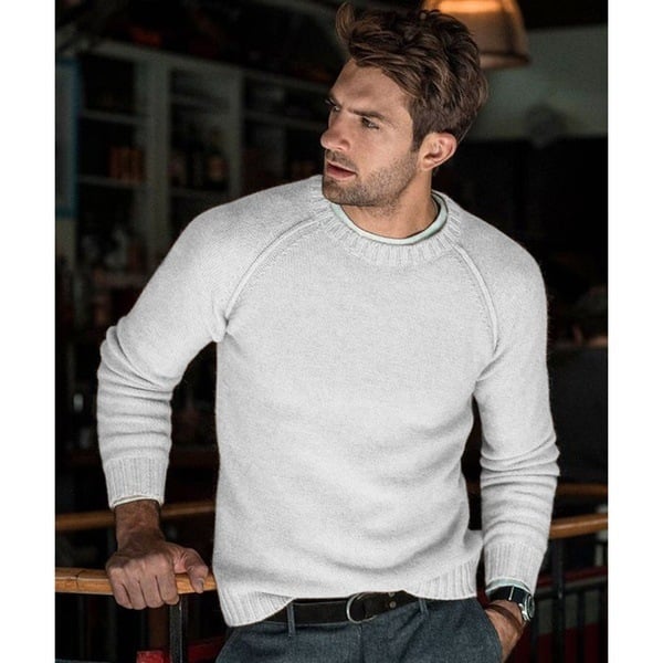 Men's fashion crew neck knit sweater with raglan sleeves, perfect for casual layering.