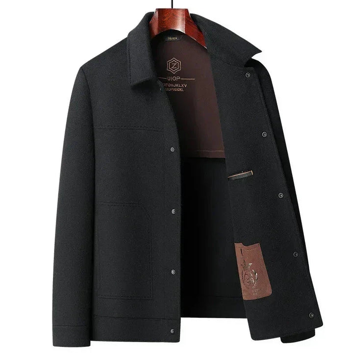 Versatile men's classic jacket for timeless style. Elegant outerwear, perfect for smart casual or formal occasions.