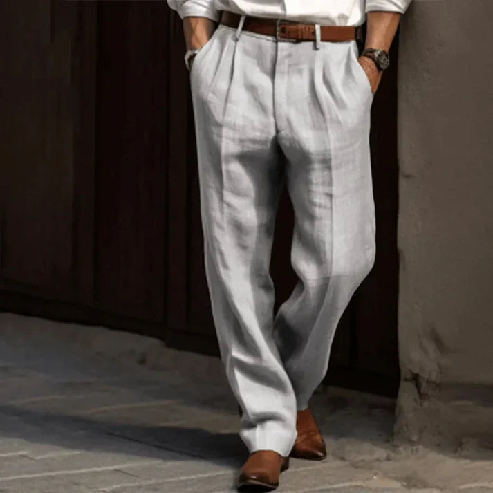 Men's classic fit beige chino pants for everyday style. Versatile, comfortable men's trousers, ideal for smart casual.