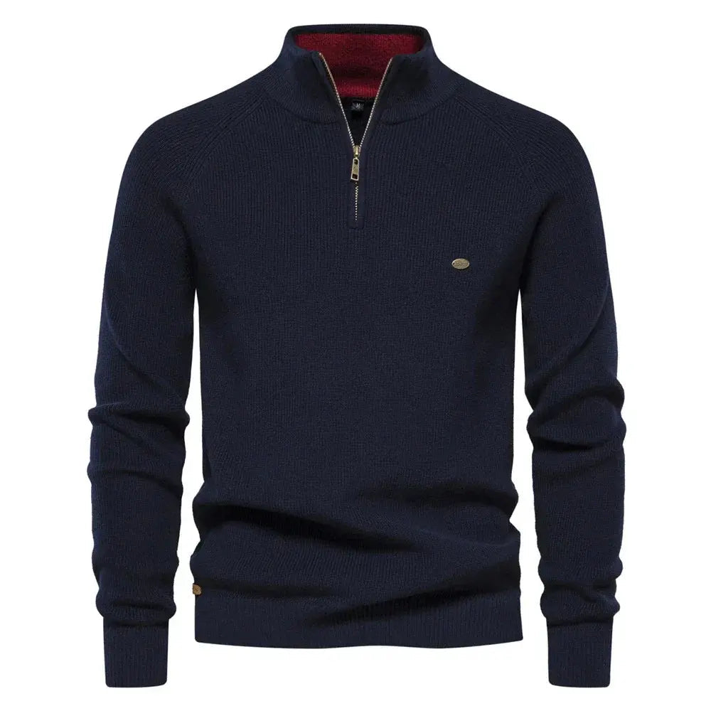 Warm men's knitwear pullover, long-sleeve half-zip sweater with a comfortable classic fit.