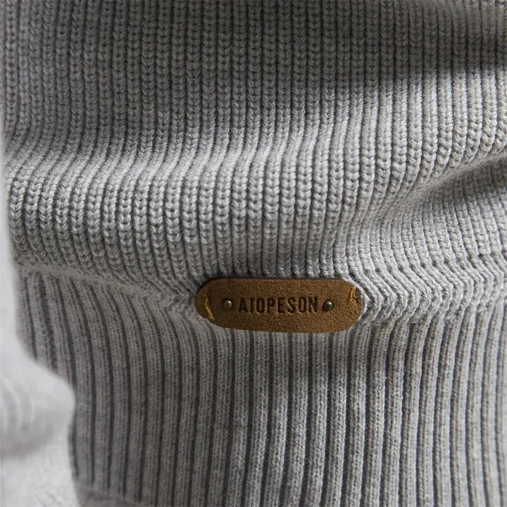 High-quality men's classic half-zip knitted jumper, a warm pullover designed for all-day comfort.