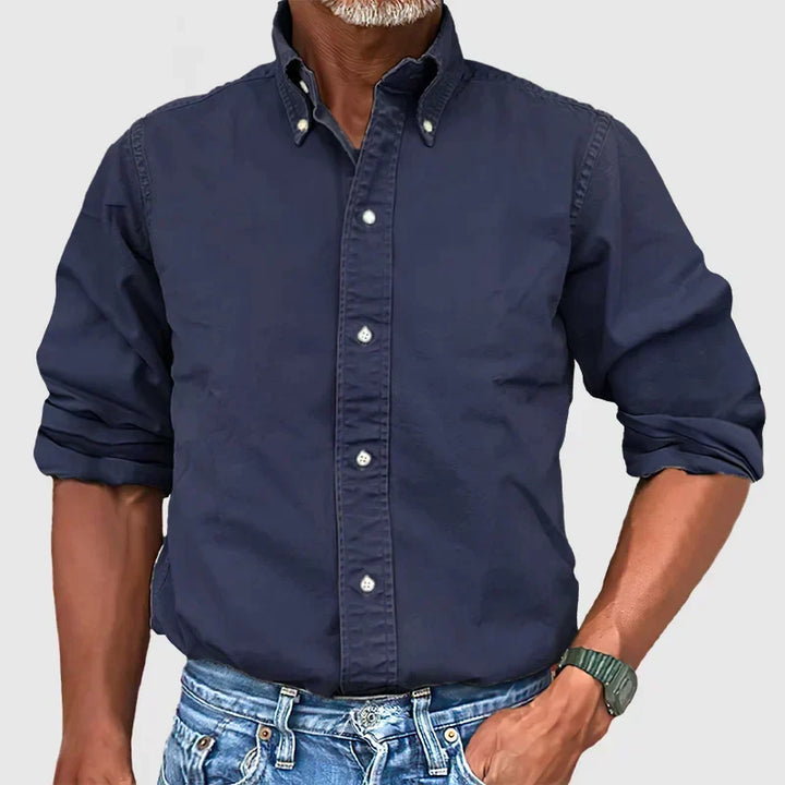 Versatile men's long-sleeve button-down. Suitable for formal events, casual outings, or a polished everyday look.