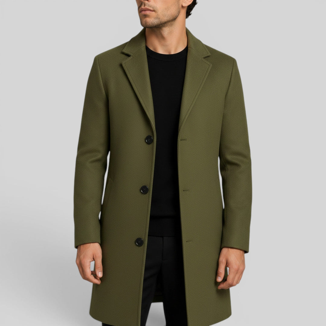 Elegant men's mid-length trench coat, perfect for a classic cold-weather look.