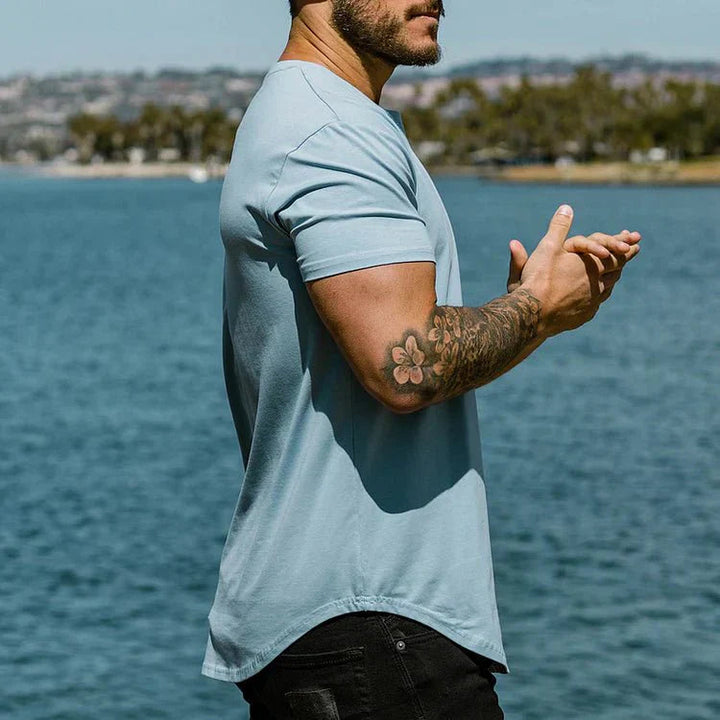 Versatile men's slim fit short-sleeve tee, a modern basic crew neck top for daily styling.
