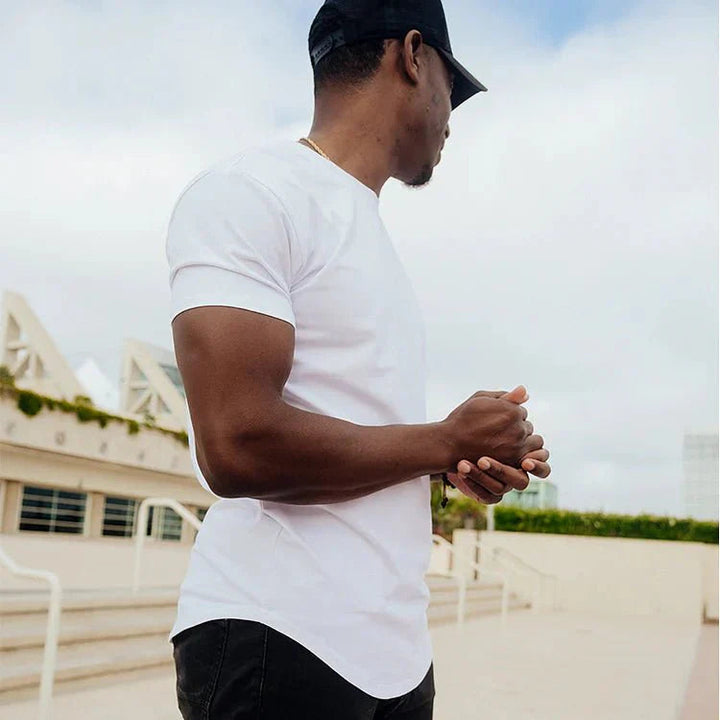 Versatile men's slim fit short-sleeve tee, a classic and stylish top for daily wear.