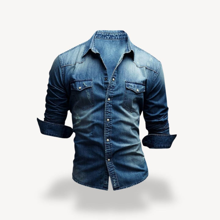 Classic men's rugged long sleeve western shirt with snap buttons, ideal for casual wear.