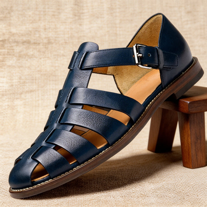 Comfortable men's closed-toe fisherman sandals, perfect for summer walks, featuring durable woven design.