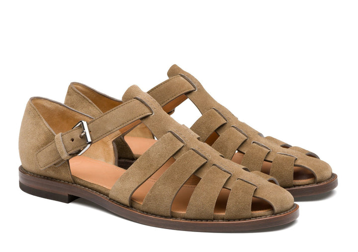 Men's closed-toe summer sandals with adjustable buckle, great for walking, hiking, and casual wear.