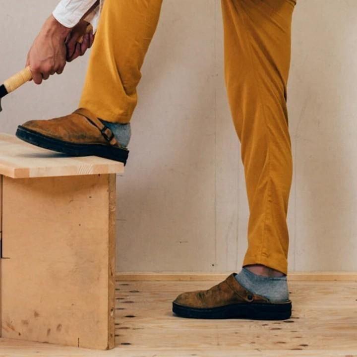 Men's supportive slippers, engineered for all-day comfort. Perfect ergonomic choice for indoor & outdoor casual wear.