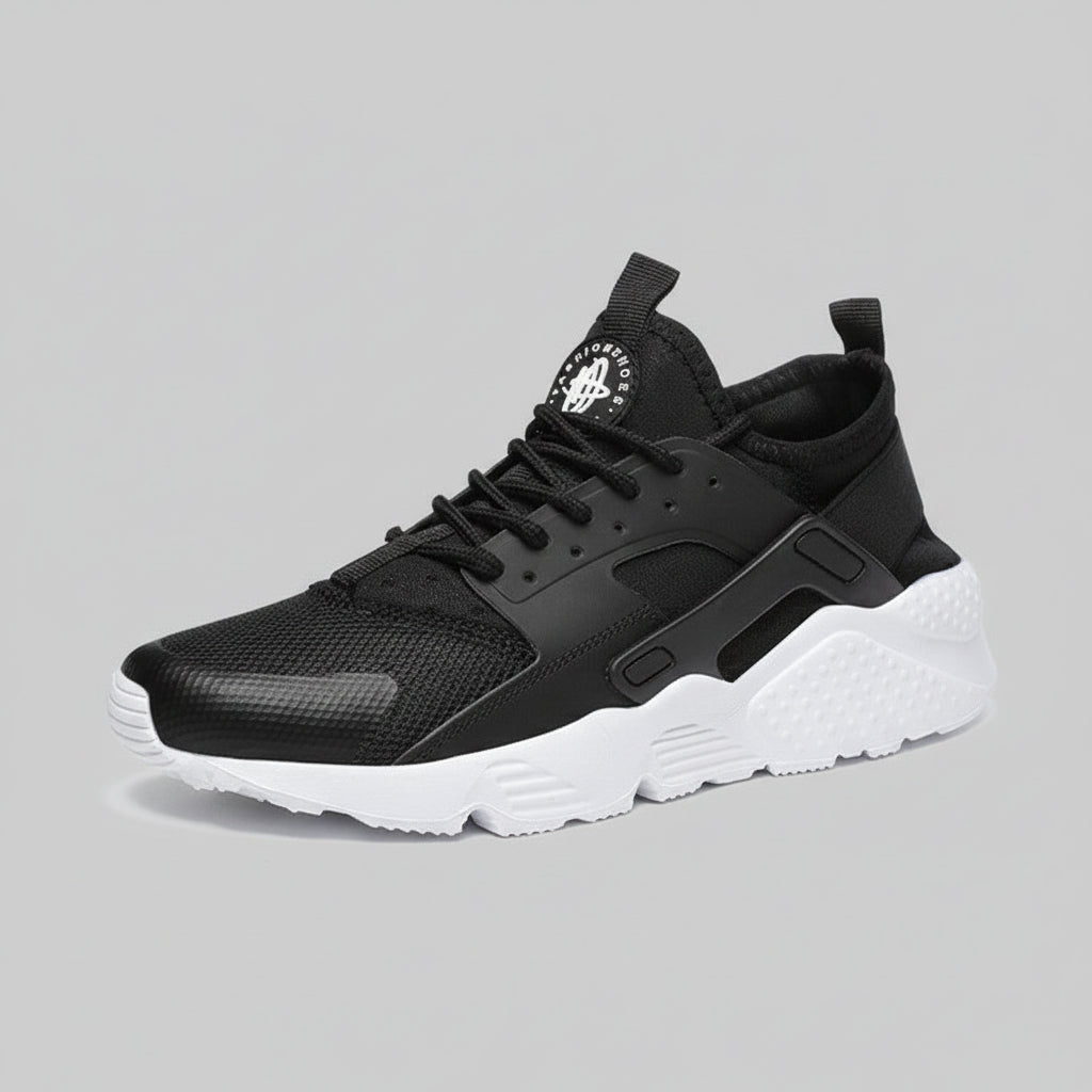 Stylish men's low-top casual shoes, designed for comfort and everyday wear. Features a secure lace-up closure and round toe.
