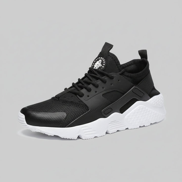 Stylish men's low-top casual shoes, designed for comfort and everyday wear. Features a secure lace-up closure and round toe.