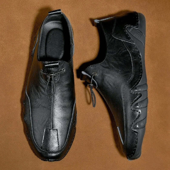 Versatile men's slip-on loafers, ideal as comfortable driving shoes for easy style & casual all-season footwear.