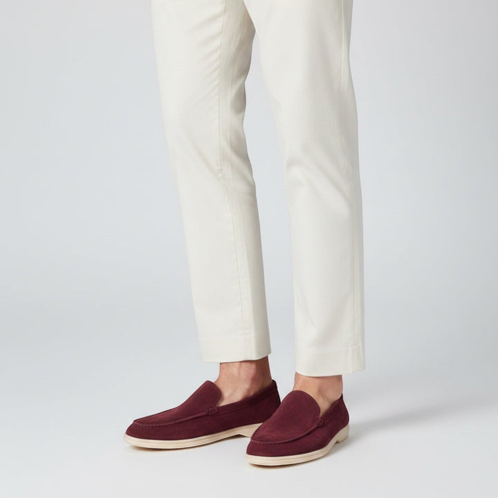 Easy slip-on men's loafers, ultimate comfort and style for summer excursions.
