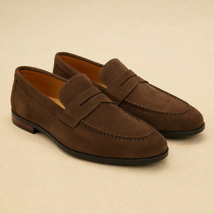 Effortless men's slip-on loafers for ultimate comfort & convenient everyday casual style.