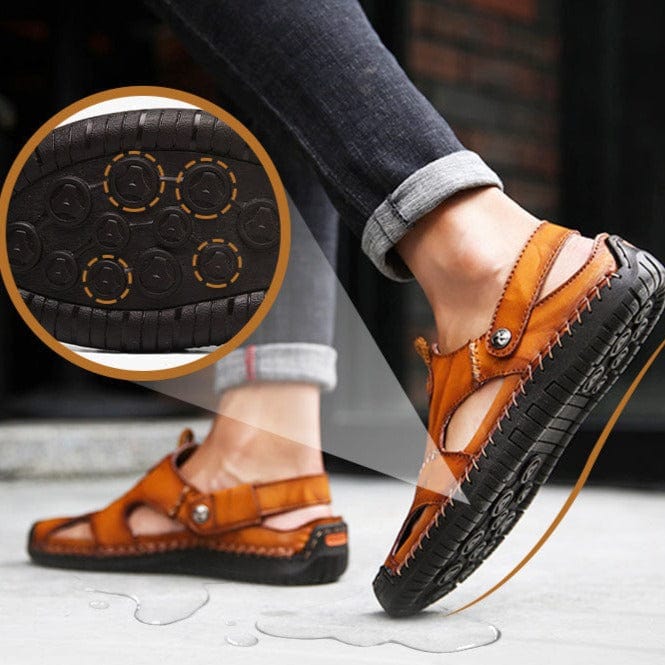 Adjustable strap mens sandals featuring an open-toe design, ideal for casual summer walks & vacation.