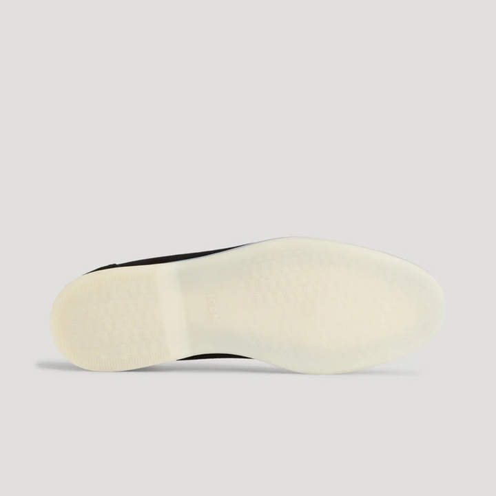Everyday Men's Declan loafers, comfortable classic slip-on shoes for versatile casual & formal wear.