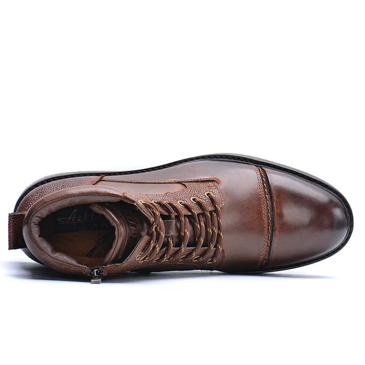 Sturdy men's outdoor side zipper boots, offering comfort & style for winter walks & casual everyday use.