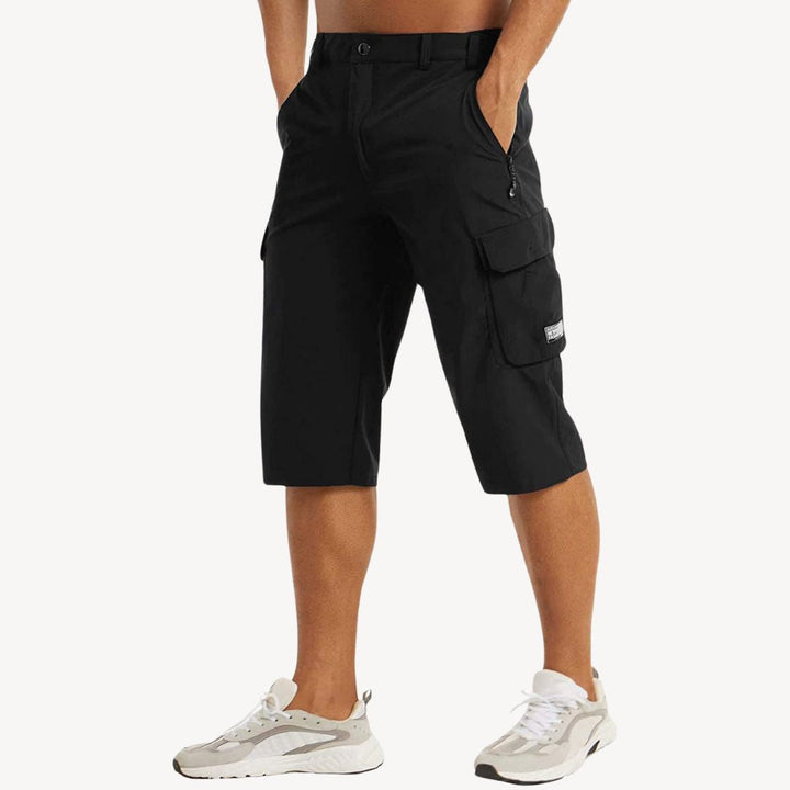 Men's casual multi-pocket 3/4 trousers, durable cargo capris for everyday wear.