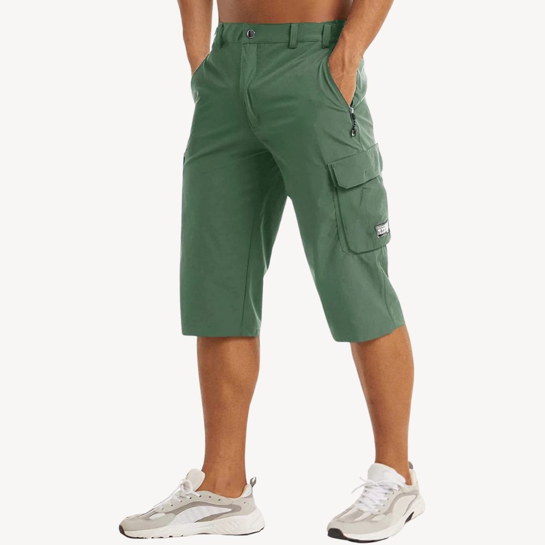 Men's summer cargo capris, versatile multi-pocket 3/4 pants for casual outdoor wear.