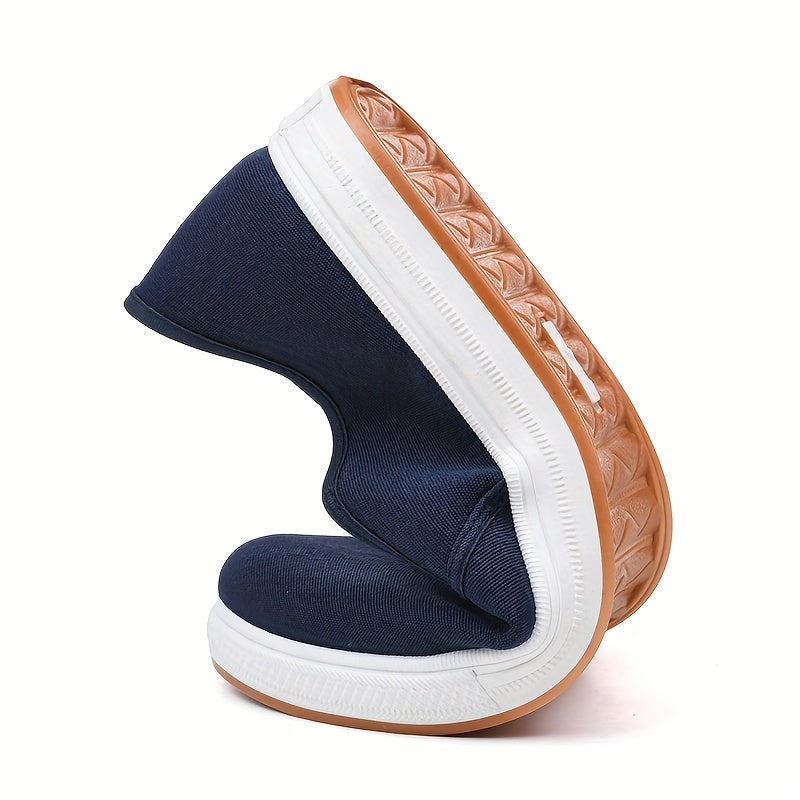 Men's casual slip-on loafers, perfect for everyday wear, combining style with ultimate comfort.