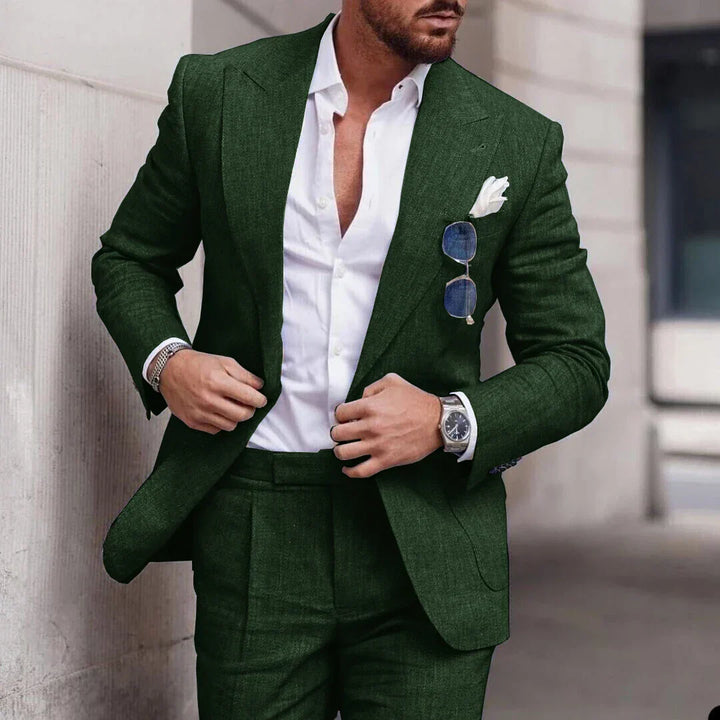 Tailored fit men's wedding suit, 2-piece design for a refined formal attire look.