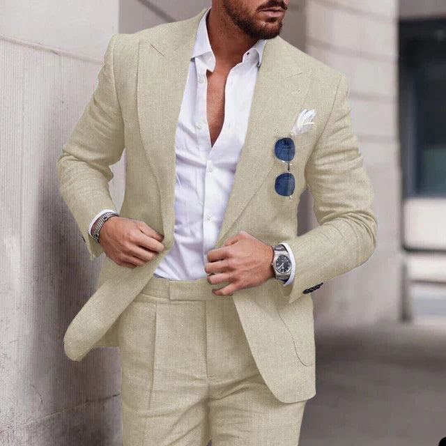Classic men's wedding suit set, 2-piece formal attire designed for special occasions.