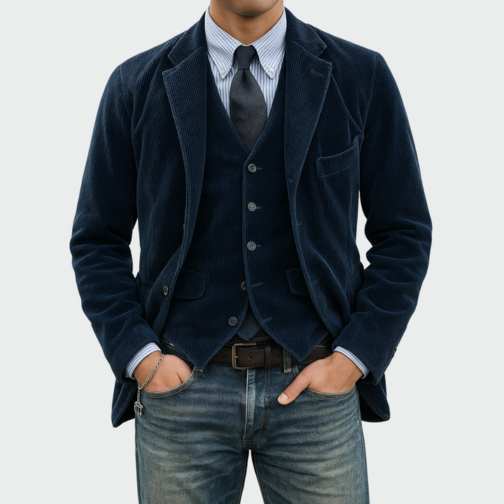 Men's elegant blazer and vest two-piece set, perfect for formal occasions & business attire. Tailored for a sharp look.