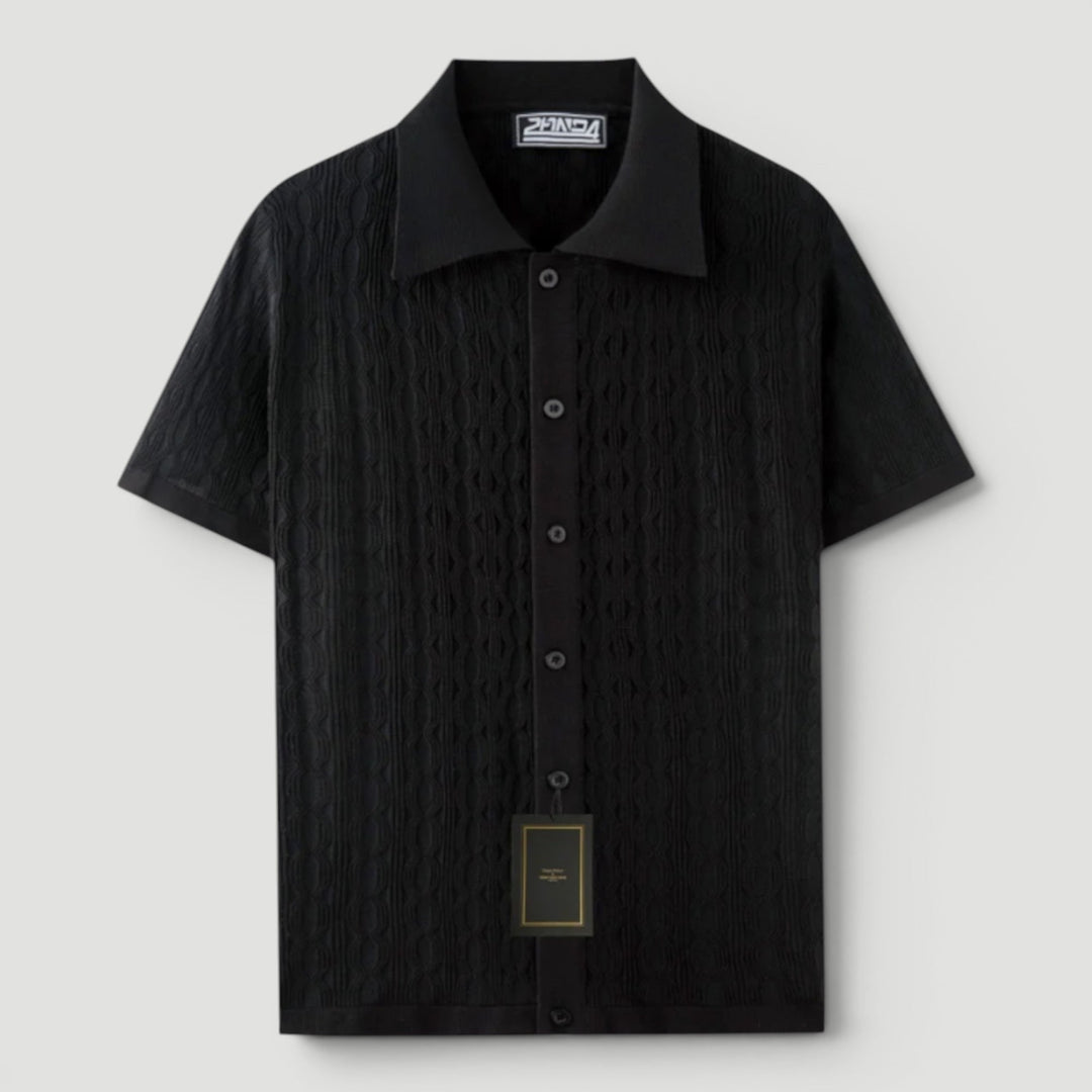 Versatile men's sleeveless sweater vest, elegant and chic for casual layering.