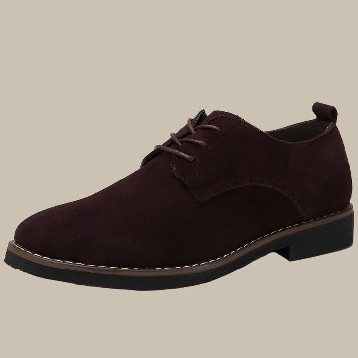 Elias men's black Oxford shoes, featuring a classic design for elegant formal wear and smart autumn fashion.