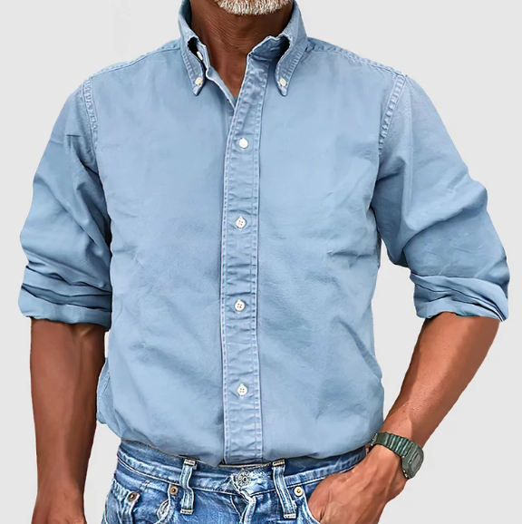 Comfortable men's long-sleeve shirt. Wrinkle-resistant for modern style & everyday wear. Essential men's fashion apparel.