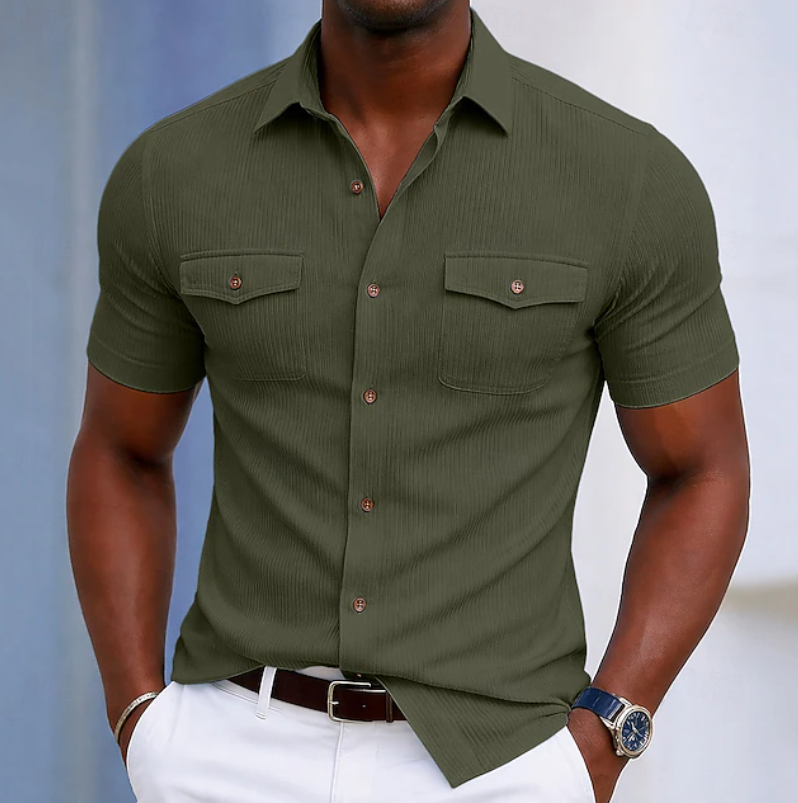 Comfortable men's short sleeve button-up shirt. Features a chest pocket, perfect for versatile everyday summer fashion.