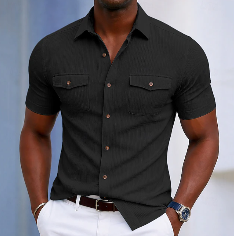 Lightweight men's summer short sleeve button shirt with pocket, offering effortless smart casual style.
