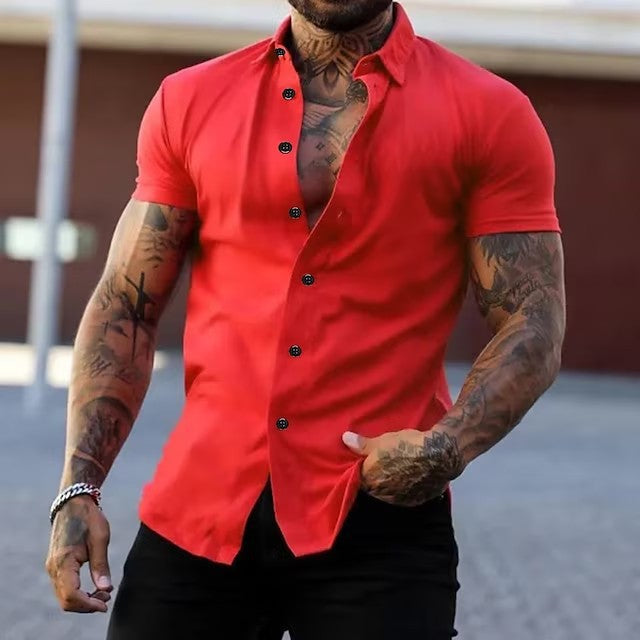Modern comfort men's short sleeve fitted shirt, ideal for casual summer and everyday wear.