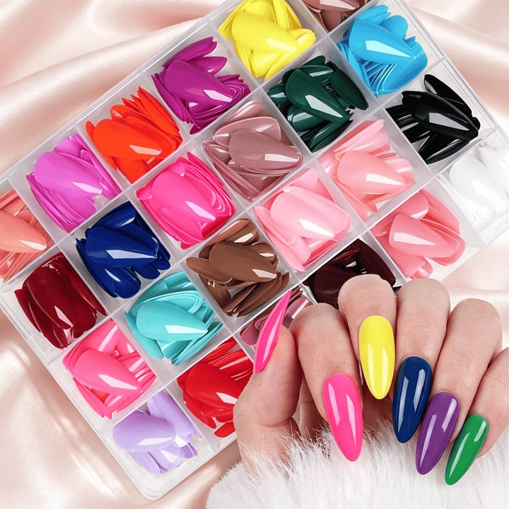 Men's glossy black press-on false nail tips for quick application and temporary stylish nail art.