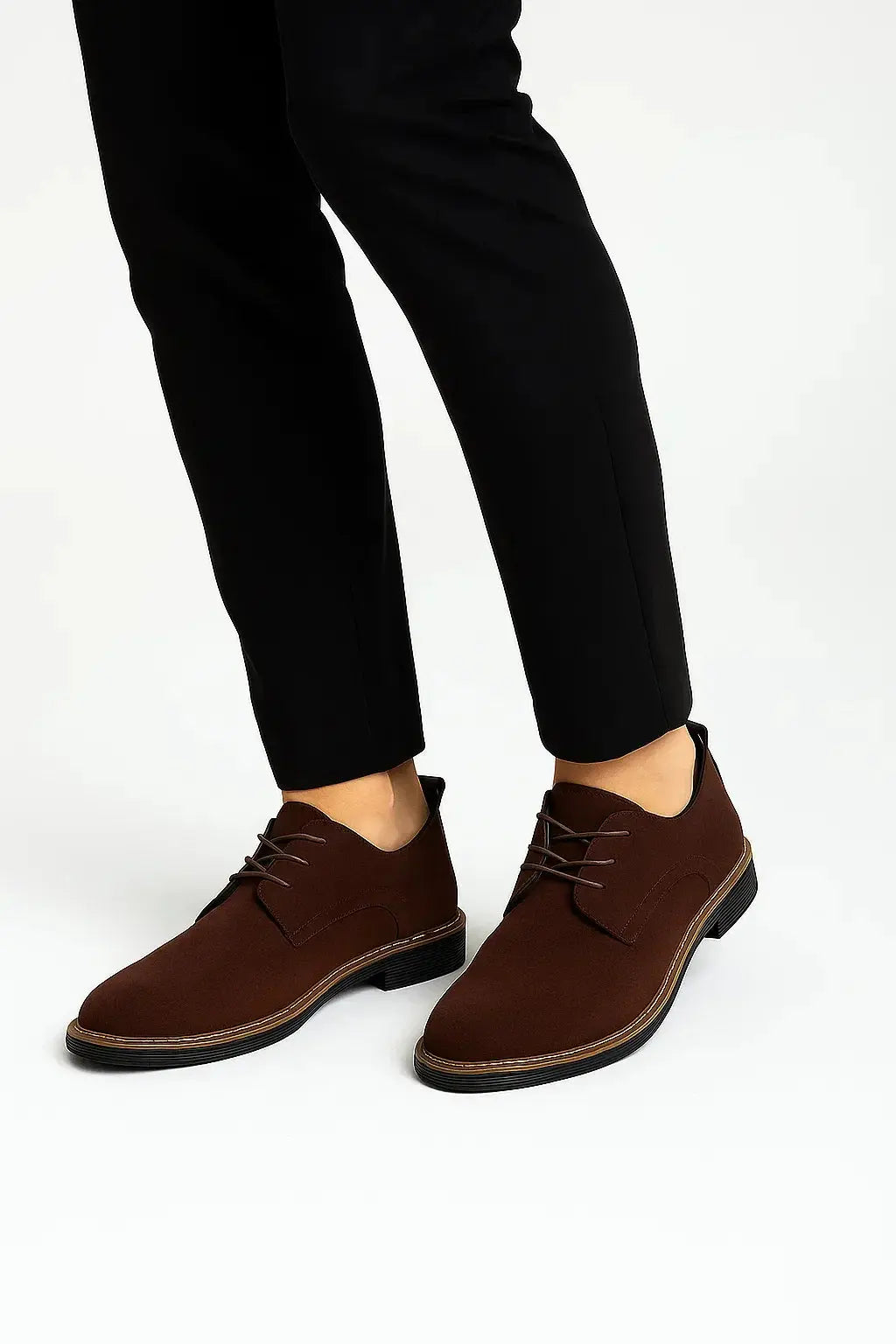 Formal men's lace-up Oxford dress shoes for elegant footwear; great for business, parties, and special events.