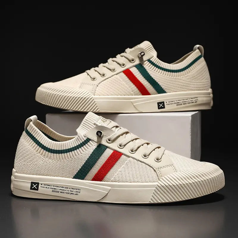 Harrington Oxford men's casual retro sneakers, featuring a minimalist stripe design for versatile everyday comfort.