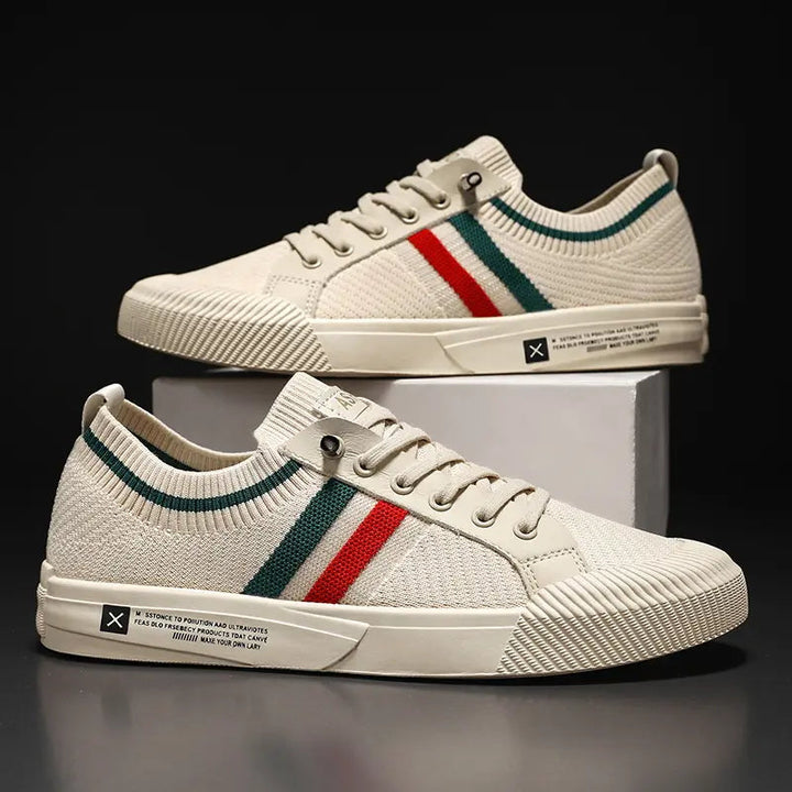 Harrington Oxford men's casual retro sneakers, featuring a minimalist stripe design for versatile everyday comfort.