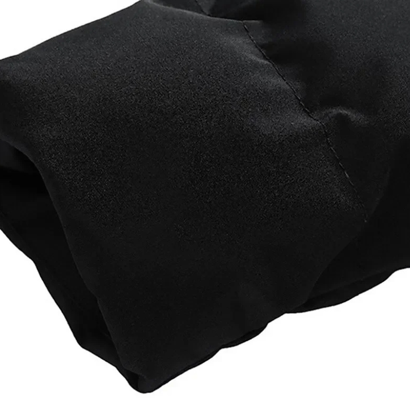Versatile men's hooded puffer jacket, suitable for casual wear & outdoor adventures.