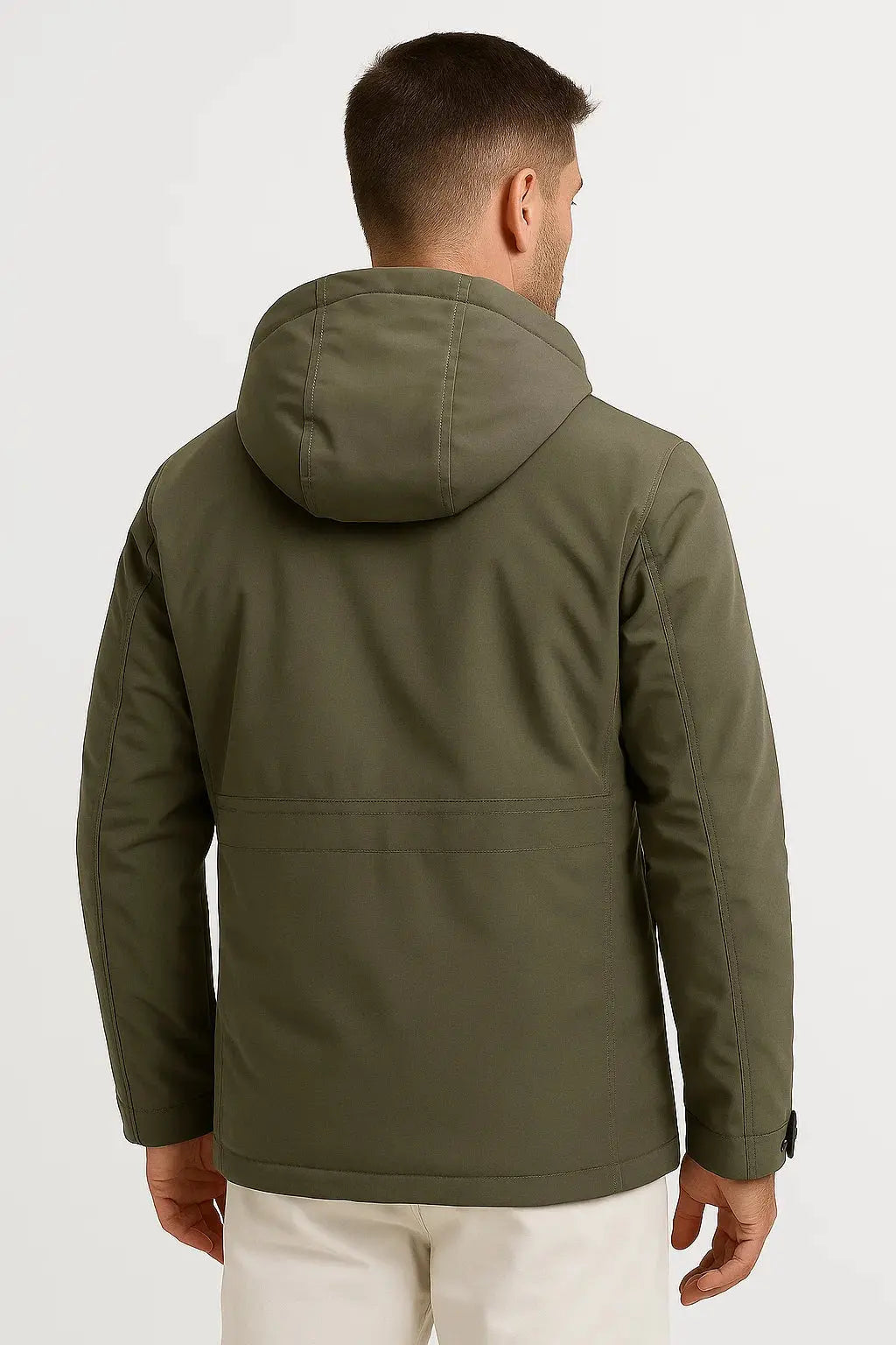 Warm & breathable men's insulated waterproof winter puffer jacket for ultimate outdoor comfort.